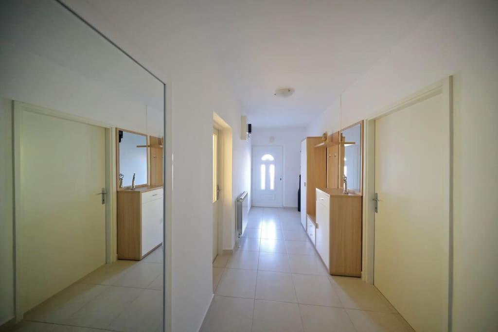 Luxury Apartment Petra With Private Pool Zadar Exterior photo
